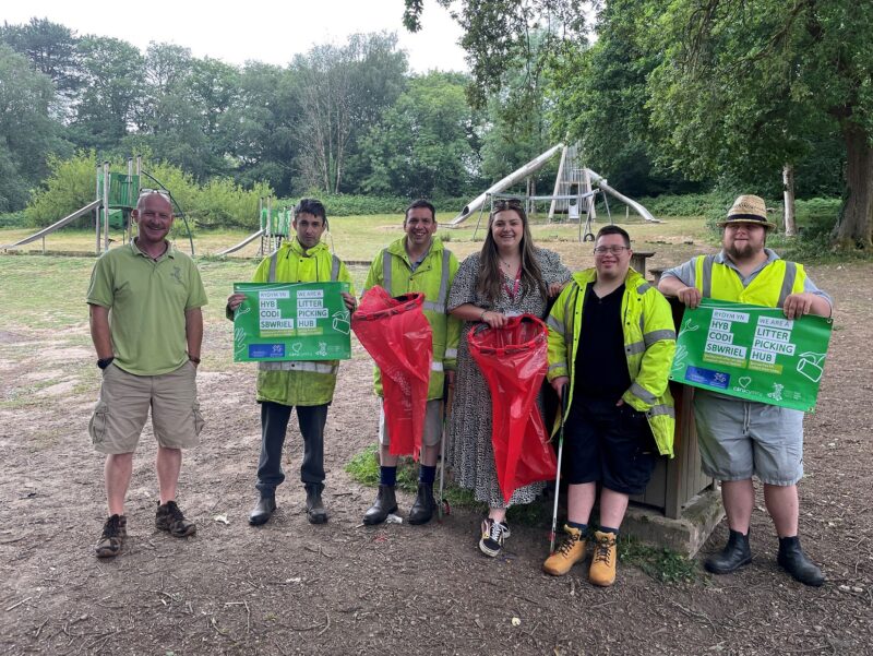New Litter Picking Hub opened to help park visitors keep Bryngarw tidy